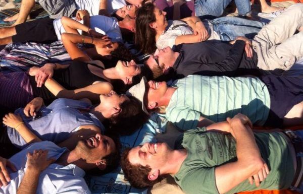המשמעות של הצחוק בחיינו